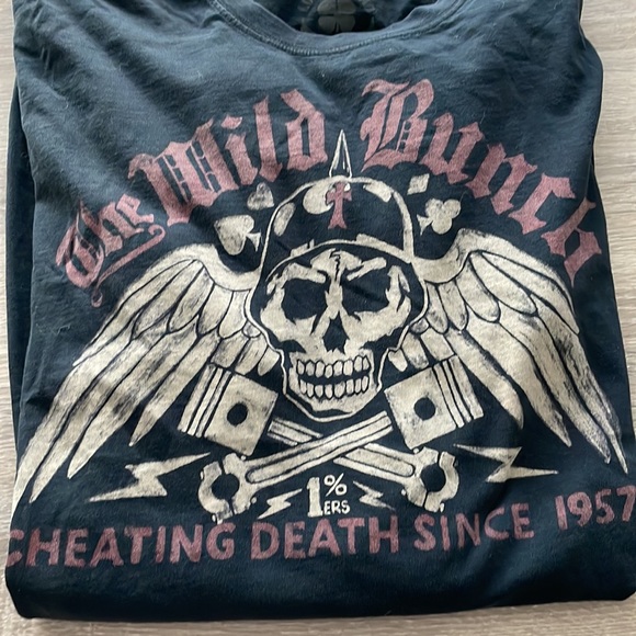 Lucky Brand Men's "The Wild Bunch" long Sleeve Top - Picture 2 of 3